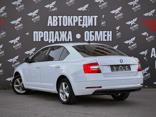 2018 Skoda Octavia III (A7) Рестайлинг, белый, 999000 рублей, вид 5