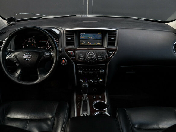 2016 Nissan Pathfinder IV, серый - вид 11