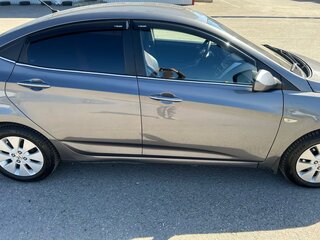 2016 Hyundai Solaris I Рестайлинг, серый, 1100000 рублей, вид 5