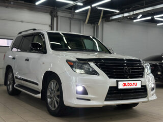 2010 Lexus LX 570 III, белый, 3400000 рублей, вид 1