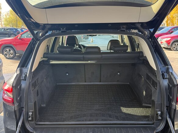 2019 BMW X5 30d IV (G05/G18), чёрный, 6200000 рублей - вид 6