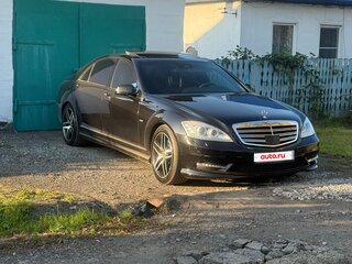 2011 Mercedes-Benz S-Класс 500 Long V (W221) Рестайлинг, чёрный, 1800000 рублей, вид 3