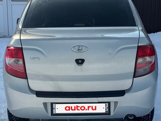 2015 Lada (ВАЗ) Granta I, серебристый, 420000 рублей, вид 4