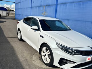 2019 Kia Optima IV Рестайлинг, белый, 1700000 рублей, вид 3