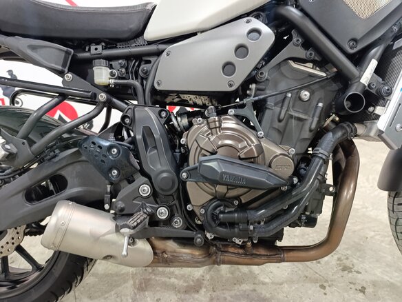2018 Yamaha XSR700, серебристый, 640000 рублей - вид 13