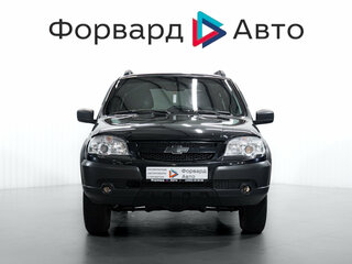 2018 Chevrolet Niva I Рестайлинг, чёрный, 749000 рублей, вид 2