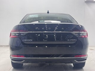 2023 Skoda Superb III Рестайлинг, чёрный, 2582000 рублей, вид 5