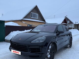 2021 Porsche Cayenne III, чёрный, 6950000 рублей, вид 1
