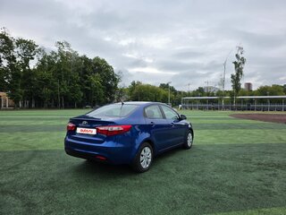 2013 Kia Rio 4-speed III, синий, 849000 рублей, вид 3