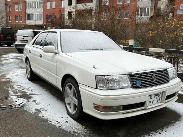 1997 Toyota Crown X (S150), белый, 1000000 рублей - вид 2