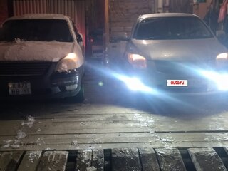 2001 Toyota Premio I (T24), белый, 400000 рублей, вид 3