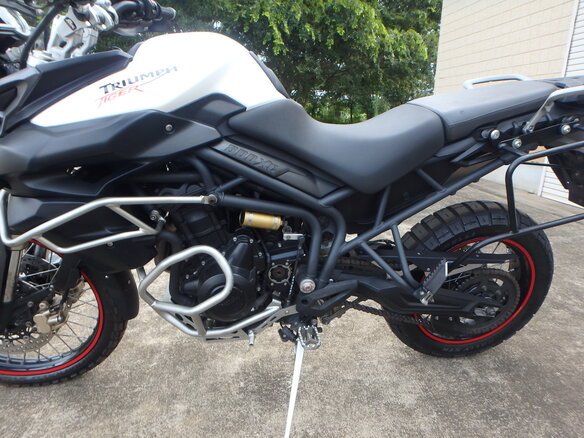 2013 Triumph Tiger 800, белый, 700000 рублей - вид 11
