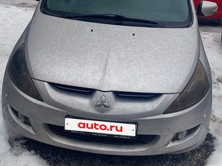 2003 Mitsubishi Grandis I, серый, 570000 рублей, вид 1