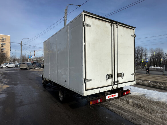 2013 ГАЗ ГАЗель (3302), белый, 750000 рублей - вид 3