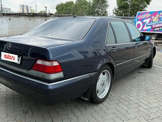 1998 Mercedes-Benz S-Класс 500 Long III (W140) Рестайлинг, синий, 4000000 рублей, вид 5