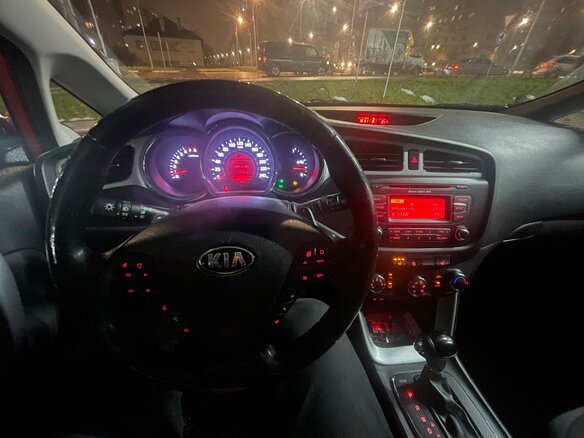 2014 Kia Ceed II, красный, 1190000 рублей - вид 11