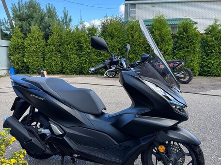 2022 Honda PCX 125, чёрный, 400000 рублей, вид 1