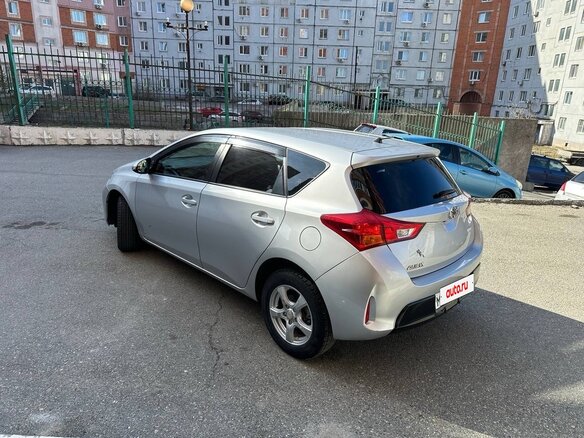 2012 Toyota Auris II, серебристый, 850000 рублей - вид 5