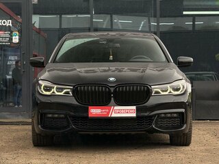 2018 BMW 7 серии 730d xDrive VI (G11/G12), чёрный, 3800000 рублей, вид 4