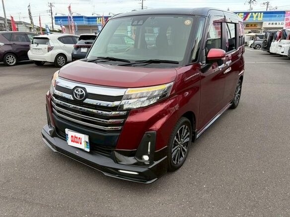 2022 Toyota Roomy I Рестайлинг, пурпурный