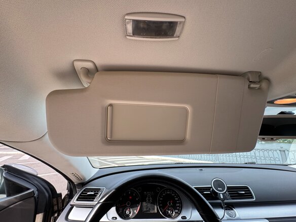 2012 Volkswagen Passat CC I Рестайлинг, бежевый - вид 25