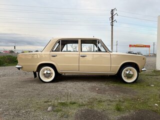 1978 Lada (ВАЗ) 2101, бежевый, 610000 рублей, вид 4