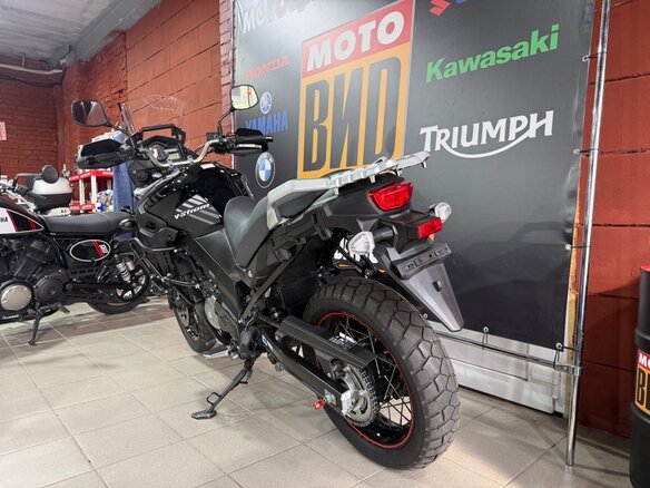 2017 Suzuki V-Strom DL 650, чёрный, 740000 рублей - вид 8