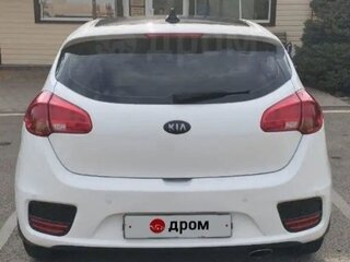 2017 Kia Ceed II Рестайлинг, белый, 1350000 рублей, вид 3