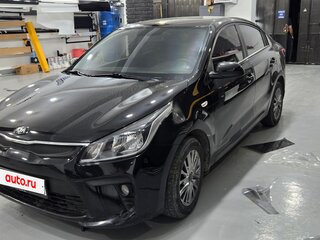 2018 Kia Rio IV, чёрный, 1350000 рублей, вид 5