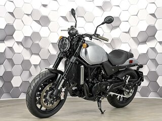 2023 Harley-Davidson X500, серебристый, 549000 рублей, вид 2