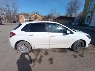 2012 Citroen C4 II, белый, 400000 рублей, вид 3