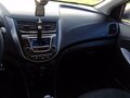 2016 Hyundai Solaris I Рестайлинг, белый, 800000 рублей - вид 6
