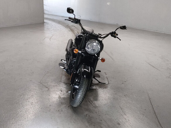 2021 Suzuki Boulevard C90, чёрный, 960000 рублей - вид 2