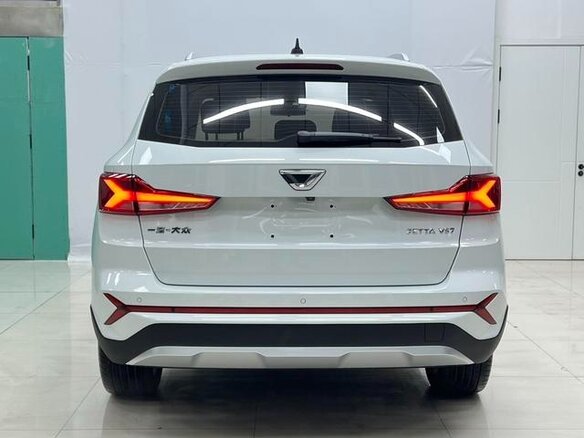 2022 Jetta VS7 I Рестайлинг 1, белый - вид 3