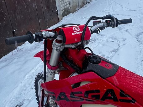 2024 Gas Gas EC, красный, 1090000 рублей, вид 3