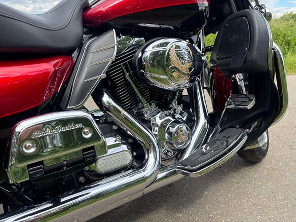 2012 Harley-Davidson Electra Glide, красный, 1000000 рублей - вид 11