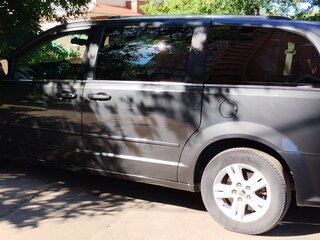 2011 Dodge Caravan Grand V, чёрный, 1750000 рублей, вид 5