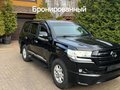 2013 Toyota Land Cruiser 200 Series Рестайлинг 1, чёрный, 8900000 рублей