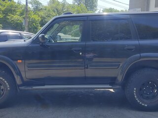 2003 Nissan Patrol V (Y61), чёрный, 2400000 рублей, вид 2