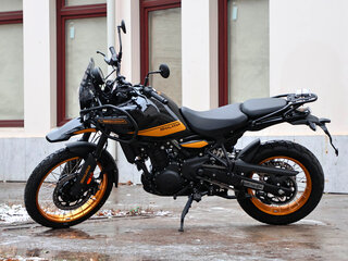 2025 Royal Enfield Himalayan, чёрный, 599900 рублей, вид 2