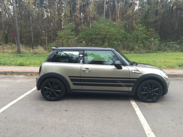 2007 Mini Hatch Cooper S II (R56), золотистый - вид 5