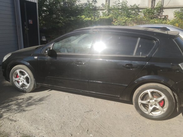 2007 Opel Astra H Рестайлинг, чёрный, 550000 рублей - вид 3