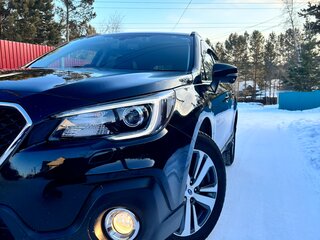2020 Subaru Outback V Рестайлинг, чёрный, 3640000 рублей, вид 1