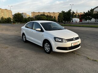 2015 Volkswagen Polo V, белый, 1250000 рублей, вид 3