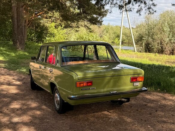 1975 Lada (ВАЗ) 21011, зелёный, 1190000 рублей - вид 9