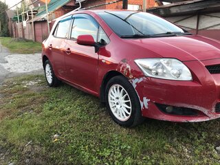 2008 Toyota Auris I, красный, 500000 рублей, вид 3