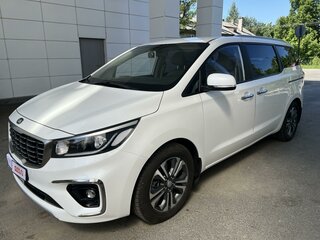 2019 Kia Carnival III, белый, 3290000 рублей, вид 1