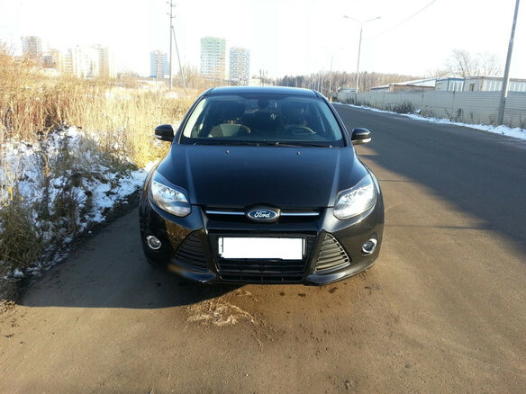 2011 Ford Focus III, чёрный - вид 2