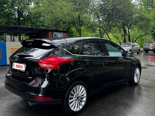 2017 Ford Focus III Рестайлинг, чёрный, 1850000 рублей, вид 4