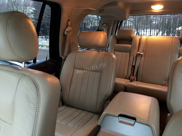 2004 Lincoln Navigator 6-speed II, чёрный - вид 10